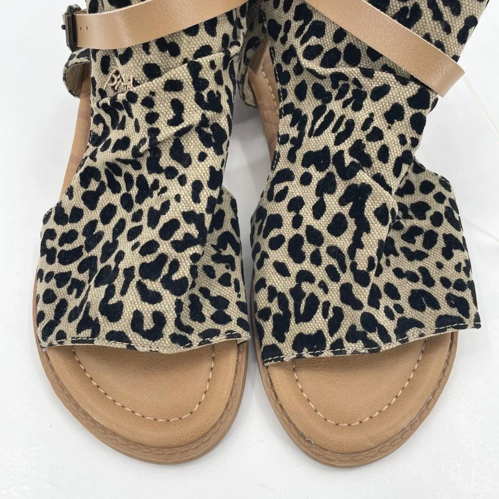 Blowfish Malibu Womens B130 Sandals Sz. 8 Leopard Print‎ Tan NWOT Buckle Zip